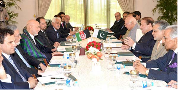 Karzai Calls on Pakistan for “Practical Steps”  on Peace Talks