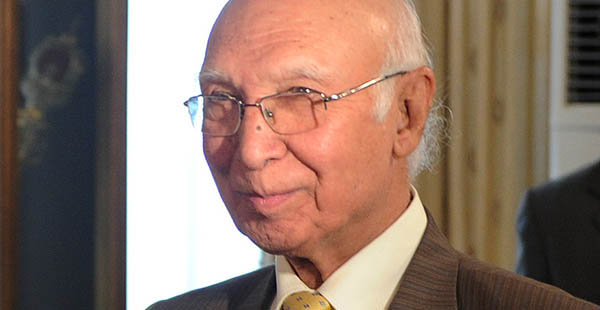 Aziz Reiterates  Constructive Engagement with Afghanistan