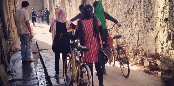 Challenging Gender Bias through Biking 