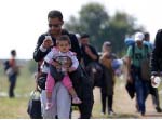 Thousands more Migrants on  their Way into Austria: Police