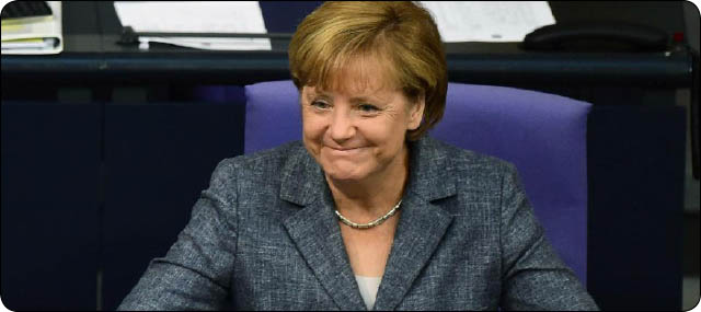 Merkel, Hollande Seek Unified  Response to Migrant Crisis