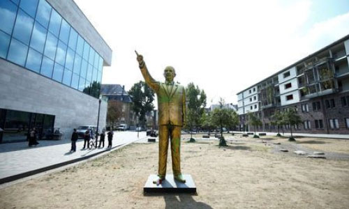 Germany Removes Golden Statue of  Erdogan after Protests