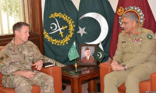 U.S. Commander  Discusses Afghan Peace  with Pakistan Army Chief