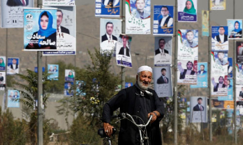 Taliban Urge Afghans to Boycott  Polls, Reject Peace Talks