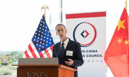 U.S. Should Innovate Together with China, Says Expert
