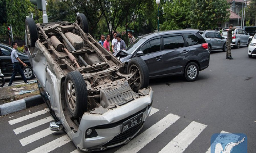 7 Killed, 7 Injured in NE China Car Accident