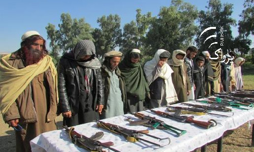 Dozens of IS, Taliban Rebels  Surrender in Nangarhar