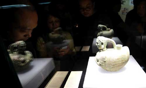Afghan Treasures Displayed at China Exhibition