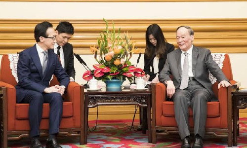 Chinese Vice President Meets Head of  Japan’s National Security Council