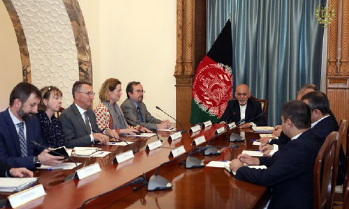 Ghani Meets NATO  Envoys, Discuss Peace Process