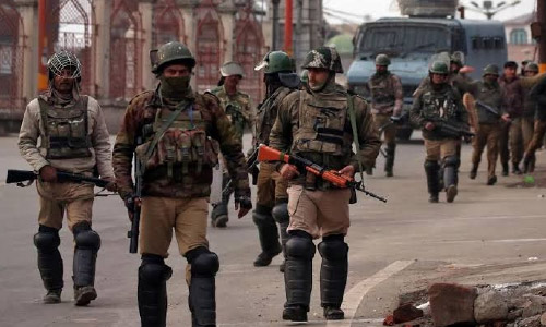 Indian Soldiers, Pakistani Civilians Among  Dead in Kashmir Clash