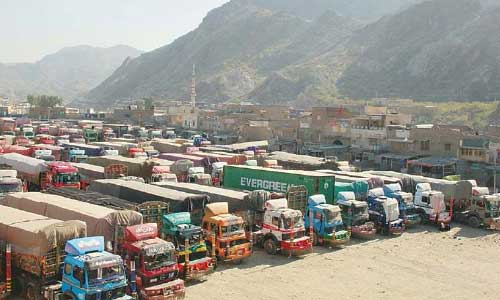 1,000 Pakistani Trucks  Denied Entry into Afghanistan
