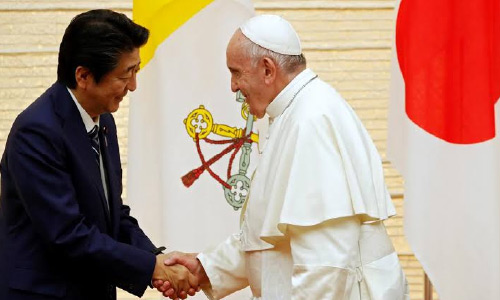 Pope Urges World Leaders to Renounce Nuclear Weapons During Visit to Japan