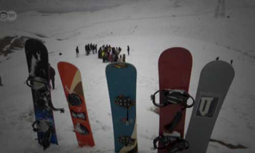Afghan  Snowboarders Take to the Hills in Kabul