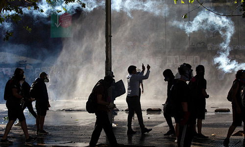 Violent Clashes in New Round  of Chile Protests