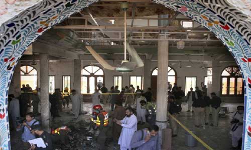 Bomb at seminary in Pakistan kills 8 students, wounds 136