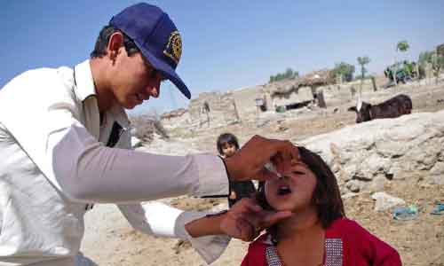 Polio Vaccination  Resume to Immunize Kids in Afghanistan and Pakistan: UNICEF