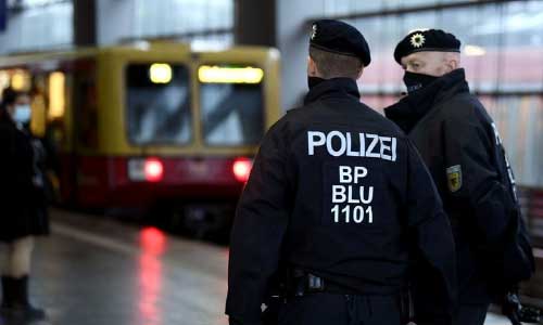 European police in coordinated raids against online hate speech
