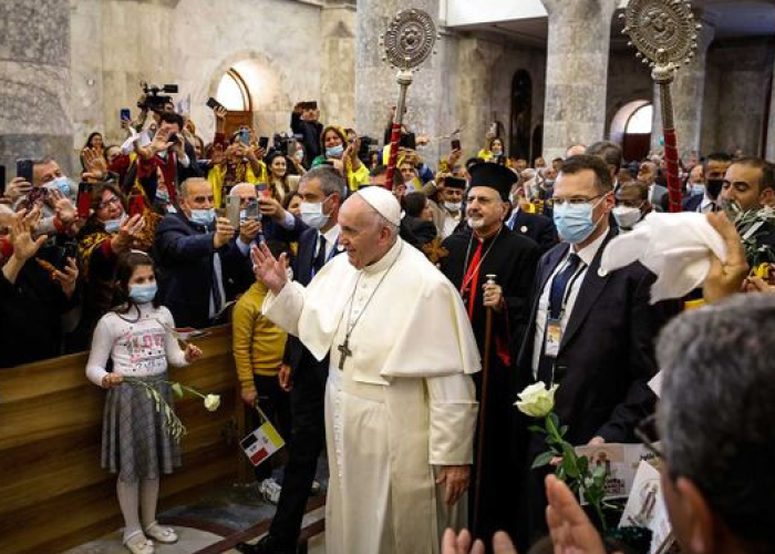 Iraqi Woman Who Met the Pope Sees  Little Chance for Change