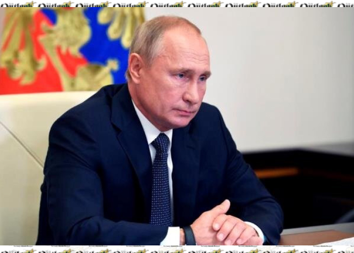 Russian President Putin Congratulates Iran’s President-Elect Raeisi