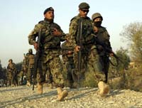 Pakistan to Give Military Training to Afghan Army