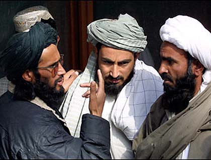 Kabul Asks Islamabad  to Extradite Taliban Leaders