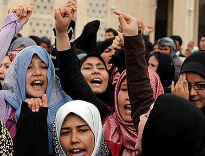 A New Generation of Afghan Women Demands Rights
