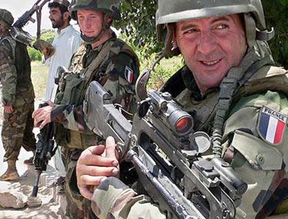 Karzai, French DM Discuss Troop Pullout
